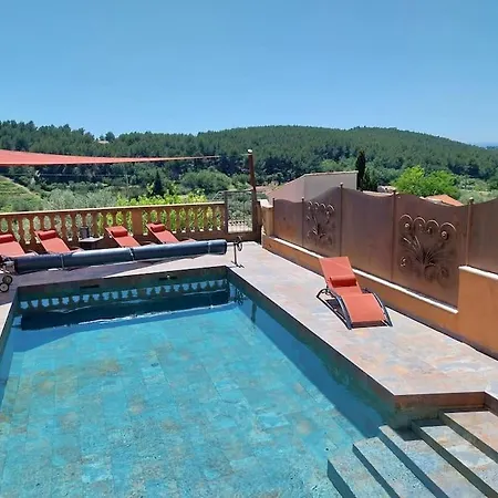 בית נופש Bas De Avec Piscine Partagee Avec Les Hotes אוליאולה